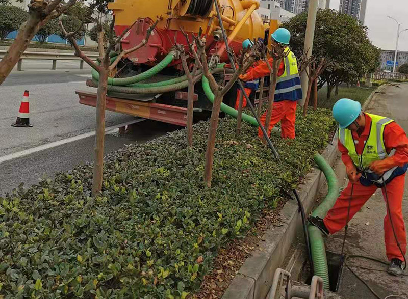 良庆市政管道清淤